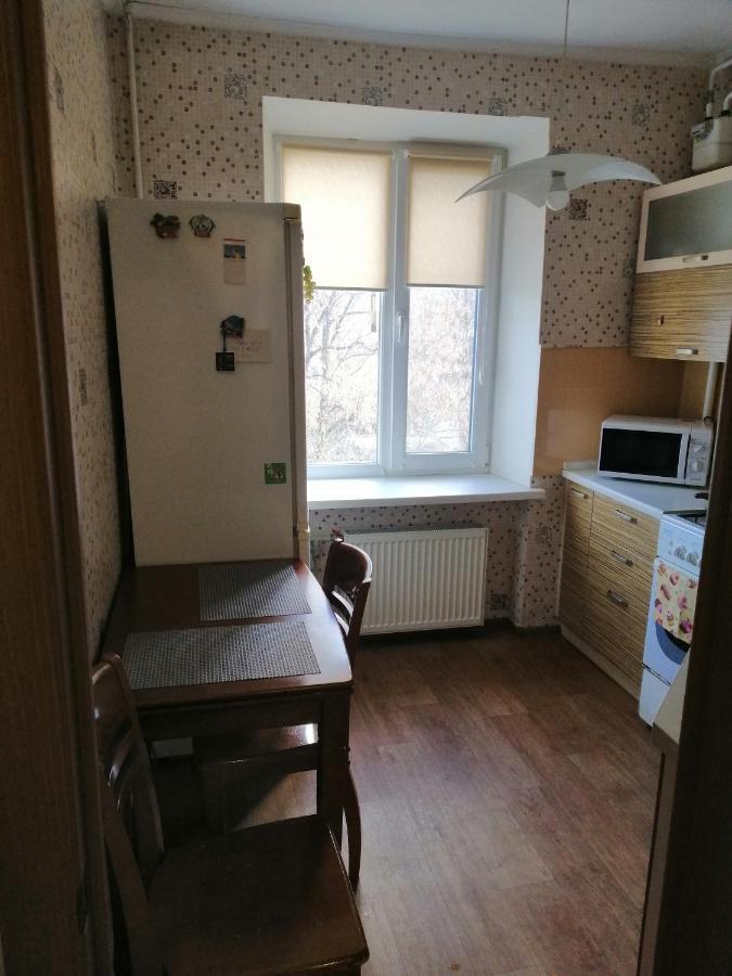 Уютная Квартира На Лётной 6 Çernigiv Dış mekan fotoğraf
